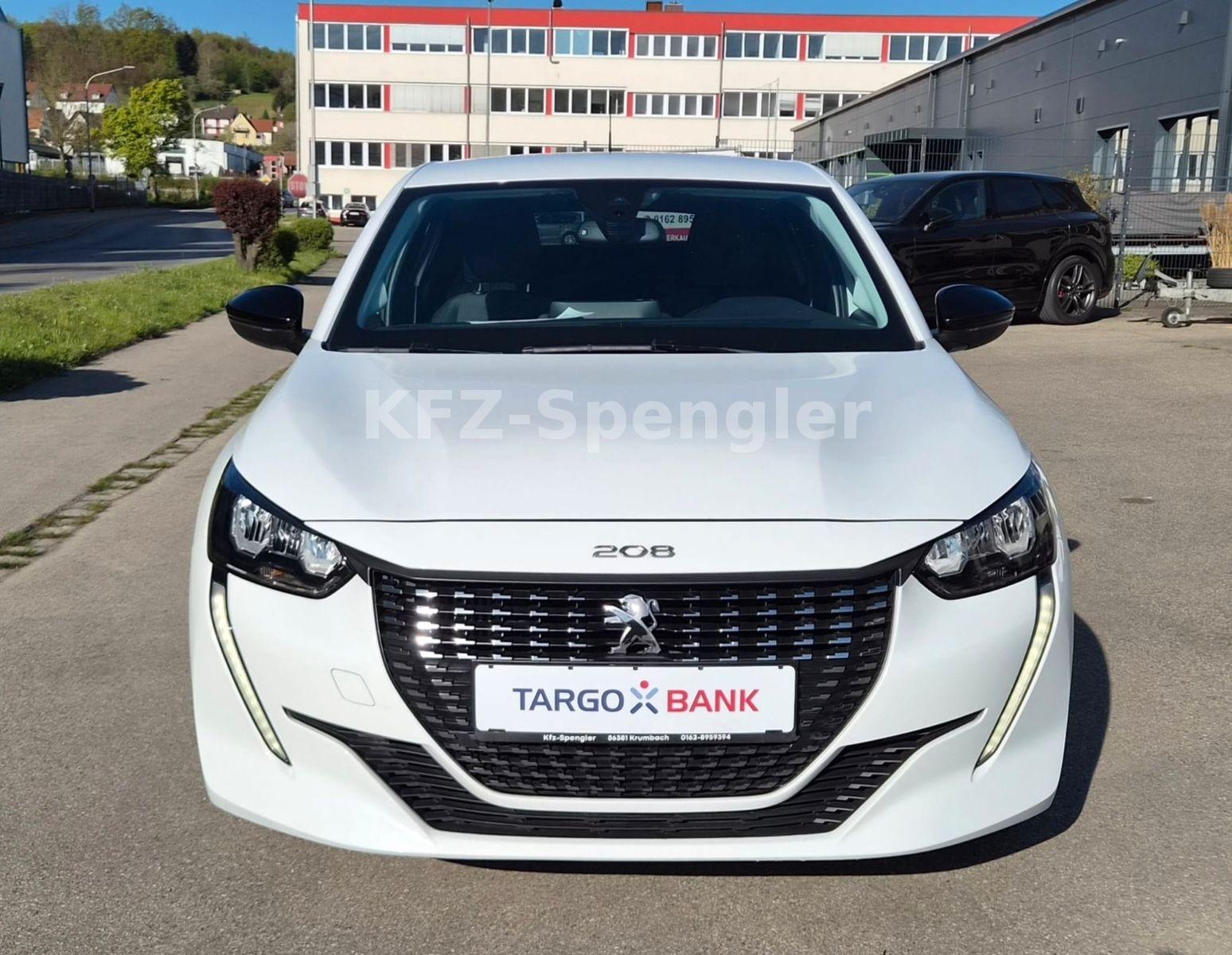 Peugeot 208 Allure LED PDC Navi Tempomat Automatik