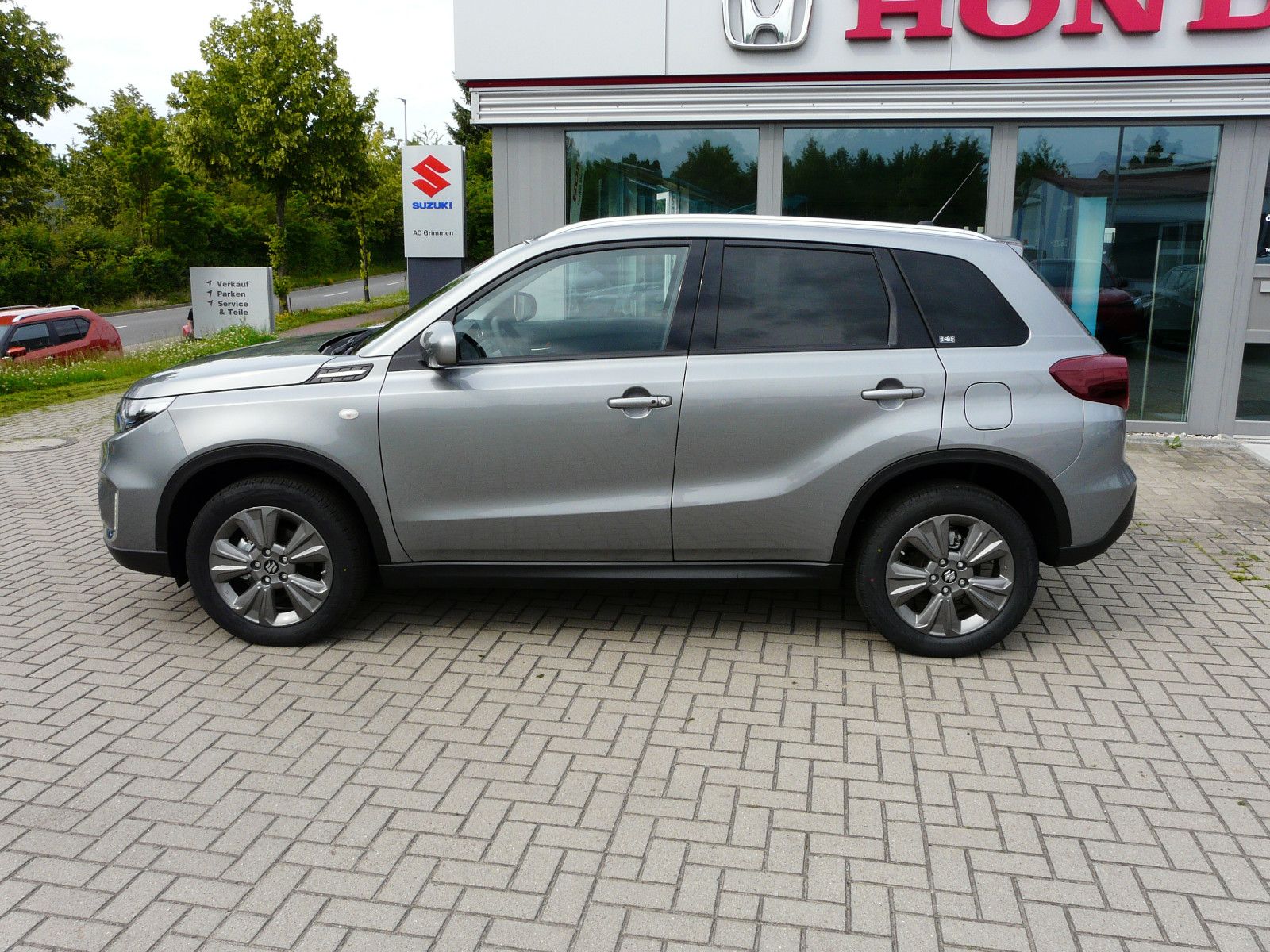 Fahrzeugabbildung Suzuki Vitara 1.5 Hybrid Comfort AGS 4x2