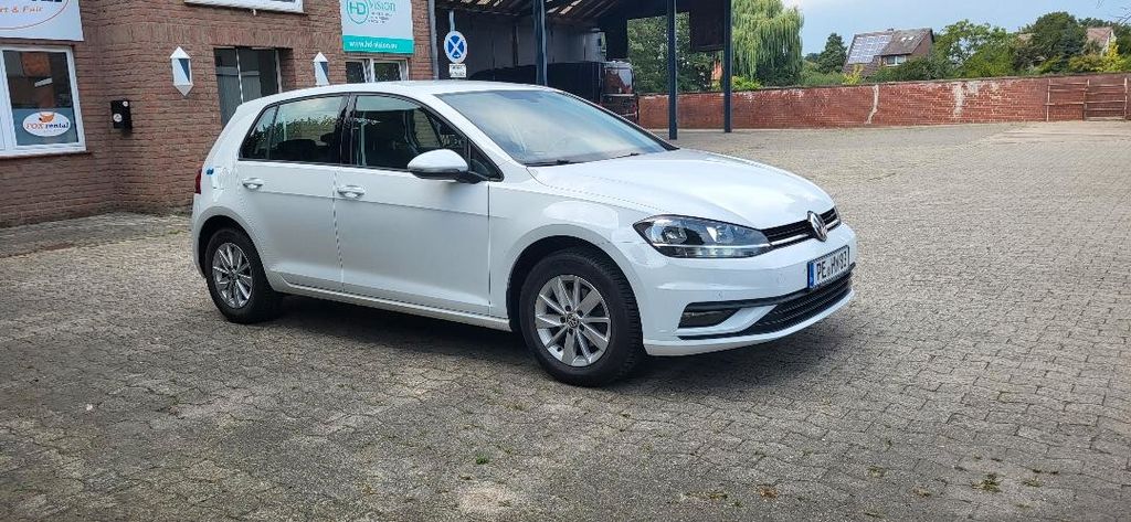 Image of Volkswagen Golf