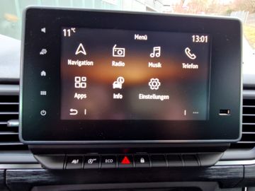 Nissan Primastar Tekna L1H1 2.0 dci (150PS) 8 Sitze