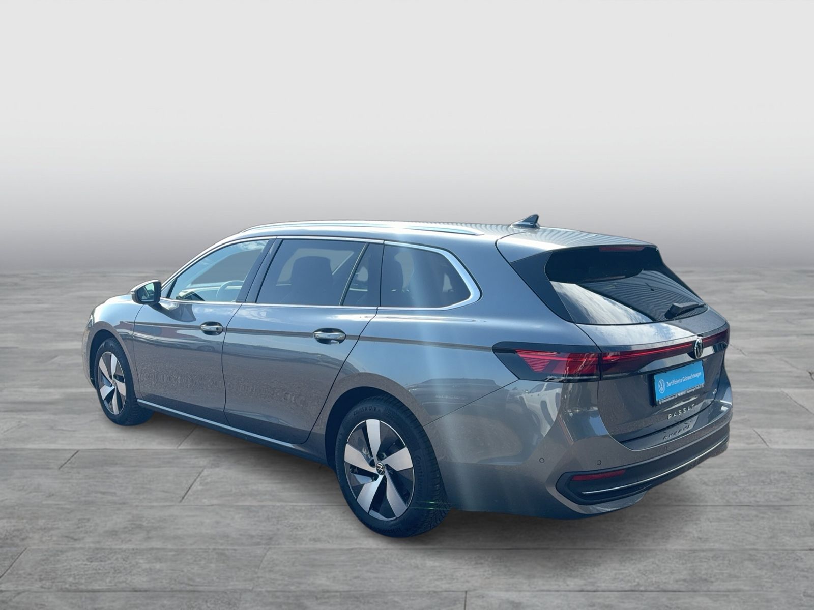 Volkswagen Passat Variant 1.5 eTSI Business DSG AHK KLIM foto 4