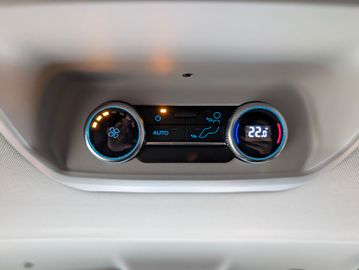 Ford Tourneo Custom Titanium X L1 AHK