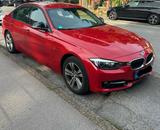 BMW 316i Sport Line Sport Line - rote BMW 316