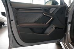 AUDI RS3 Sportback | Pano | Schalensitze | Carbon AUDI RS3 Sportback | Pano | Schalensitze | Carbon