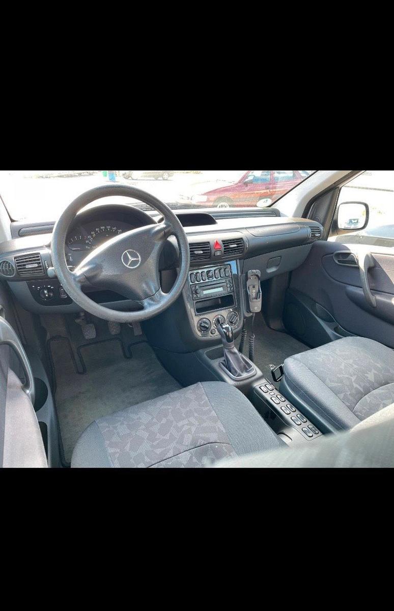 Mercedes-Benz Vaneo 2004 — photo 5