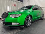 Skoda Superb Combi Exclusive/Bi-Xen/Navi/Leder/Einpark - Skoda Superb: Exclusive