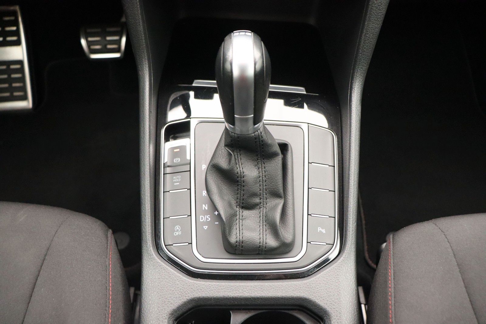 Fahrzeugabbildung Volkswagen Golf VII Sportsvan 1.4 Sound BMT/Start-Stopp
