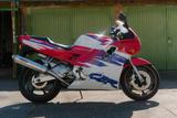 Honda CBR600F2 pc25 - HONDA CBR 600 F PC 25