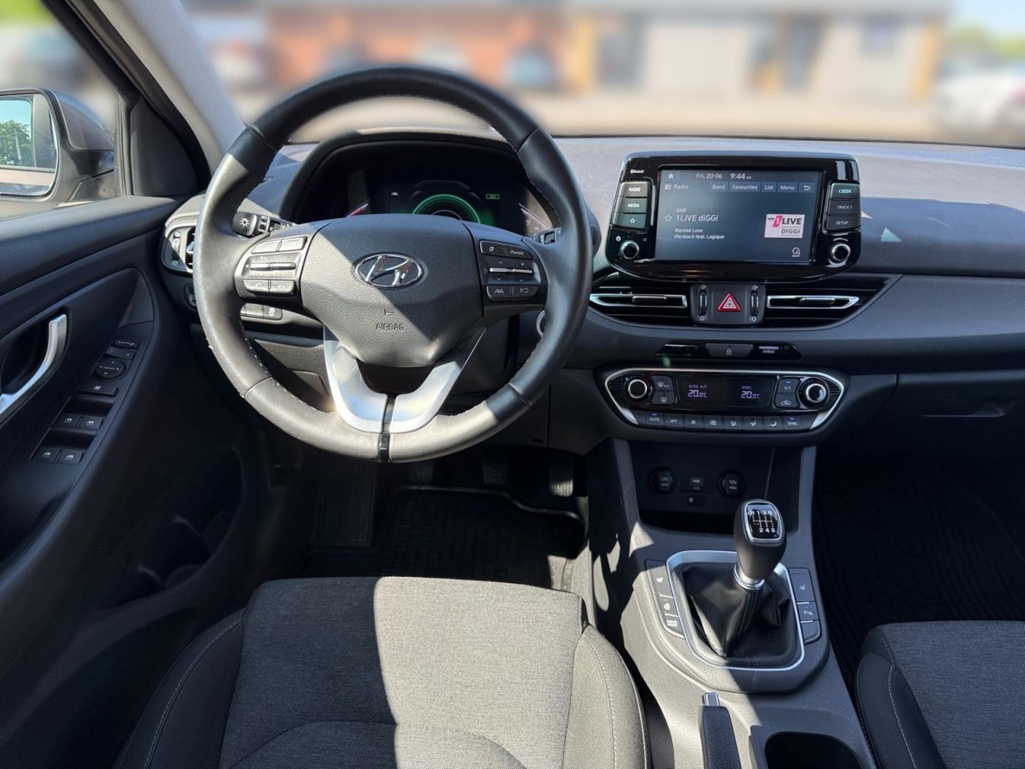 Fahrzeugabbildung Hyundai i30 1.5T Kombi Mild-Hybrid (48V) Trend LED Komfo