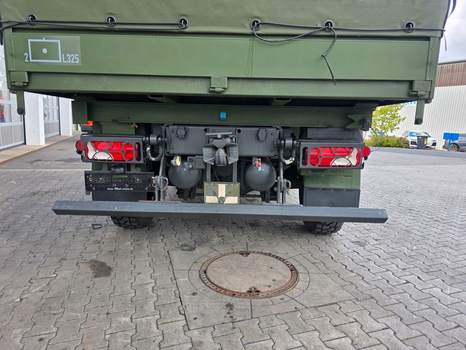 Fahrzeugabbildung Mercedes-Benz Atego 1018 A 4x4 Pritsche Plane mehrfach vorh.