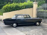 Mercedes-Benz Mercedes benz 230 W110 Codine 6 cilindri - Mercedes-Benz Gebrauchtwagen von 1967