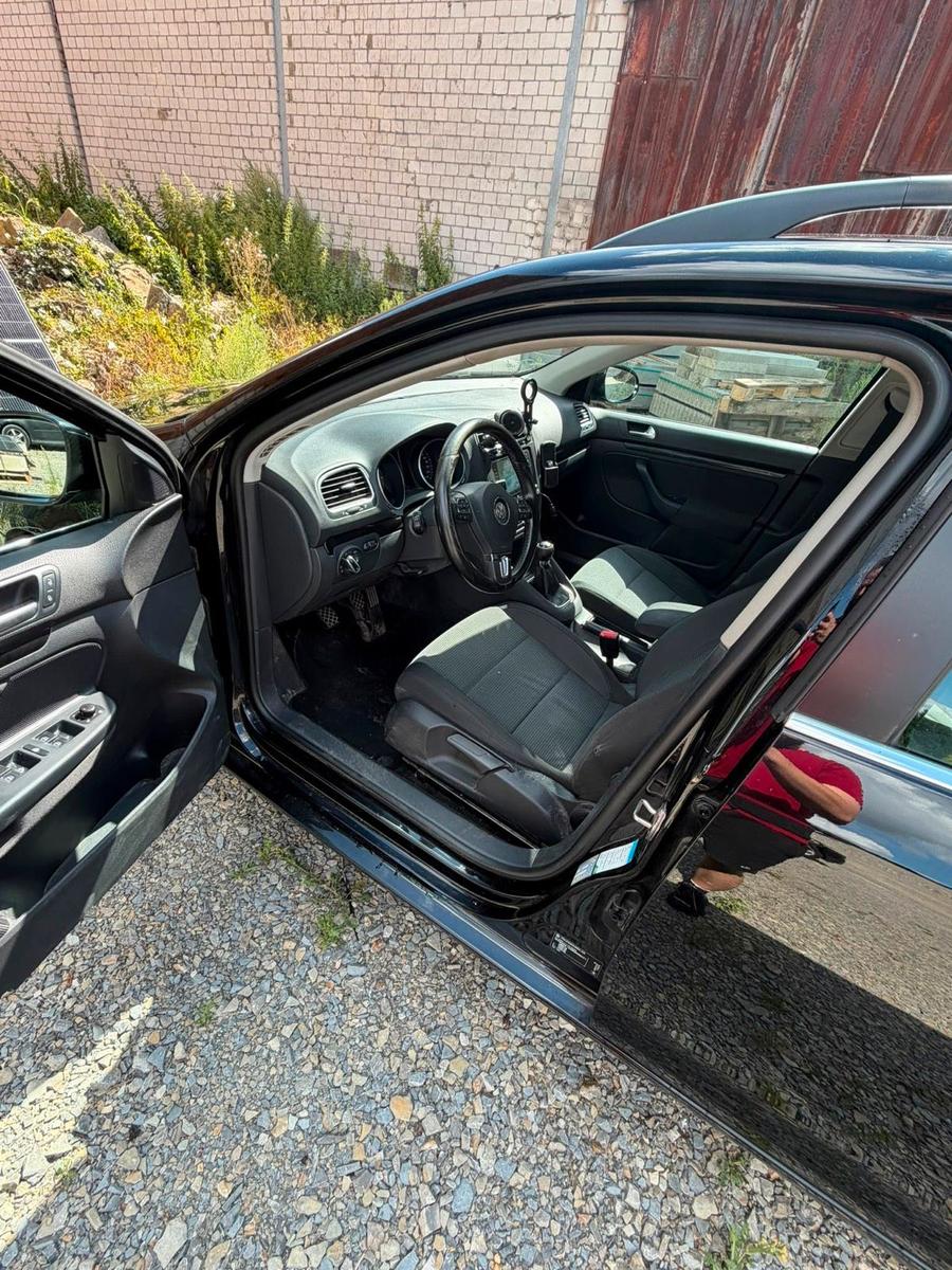 Volkswagen Golf 2011 — photo 6