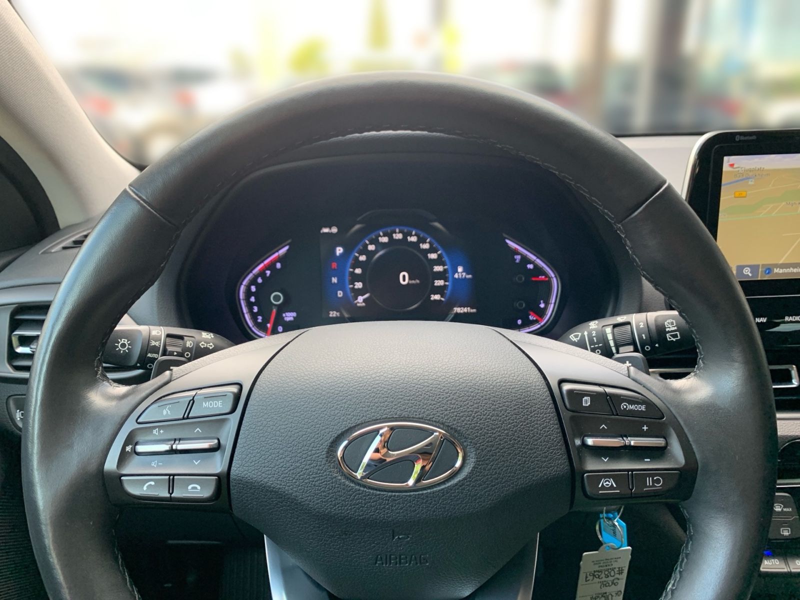 Fahrzeugabbildung Hyundai i30 Kombi 1.5 T-GDI 7-DCT Intro Edition Mild-Hyb