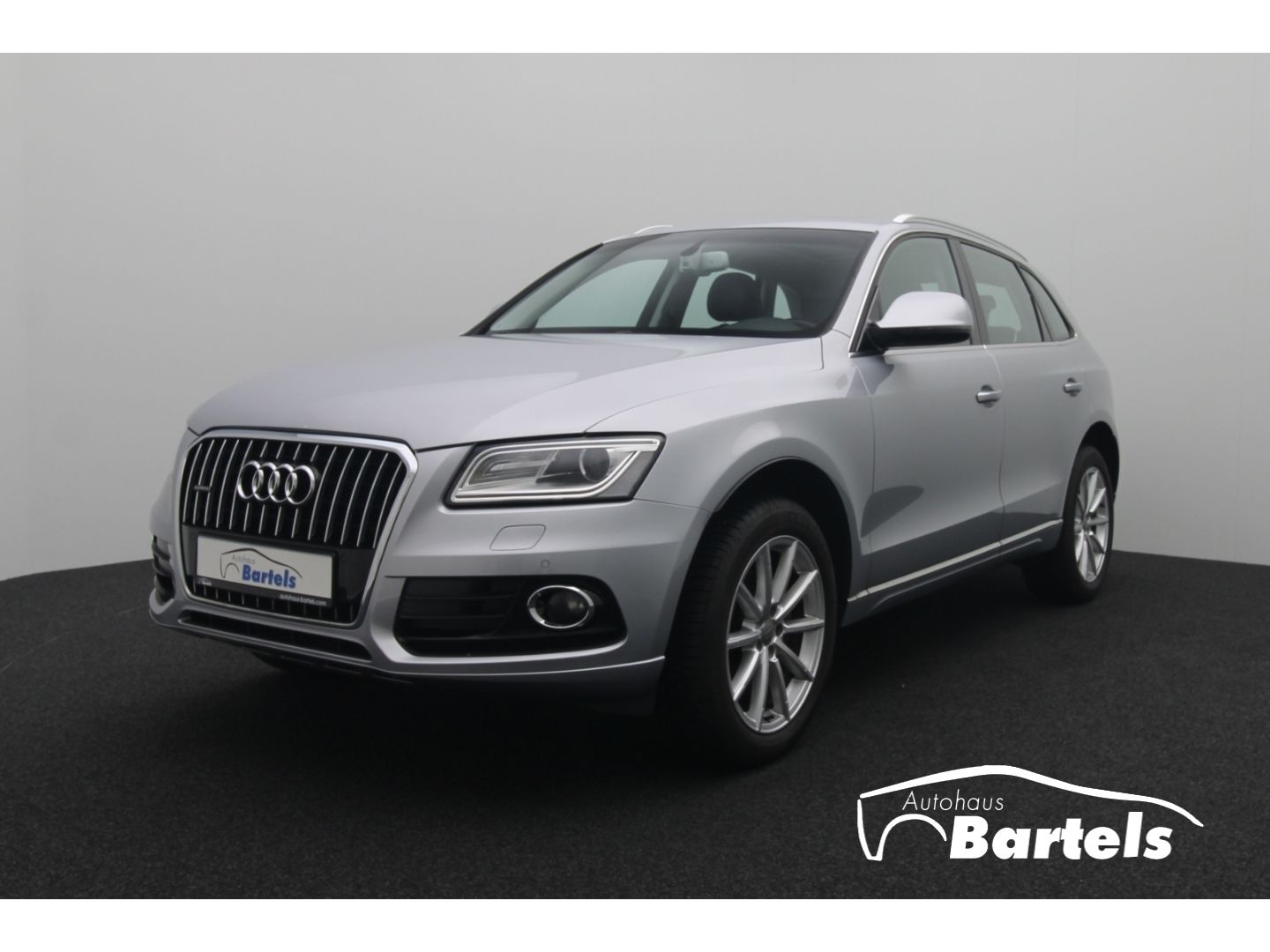 Fahrzeugabbildung Audi Q5 2.0 TDI 140 kW quattro Pano Sound Memory