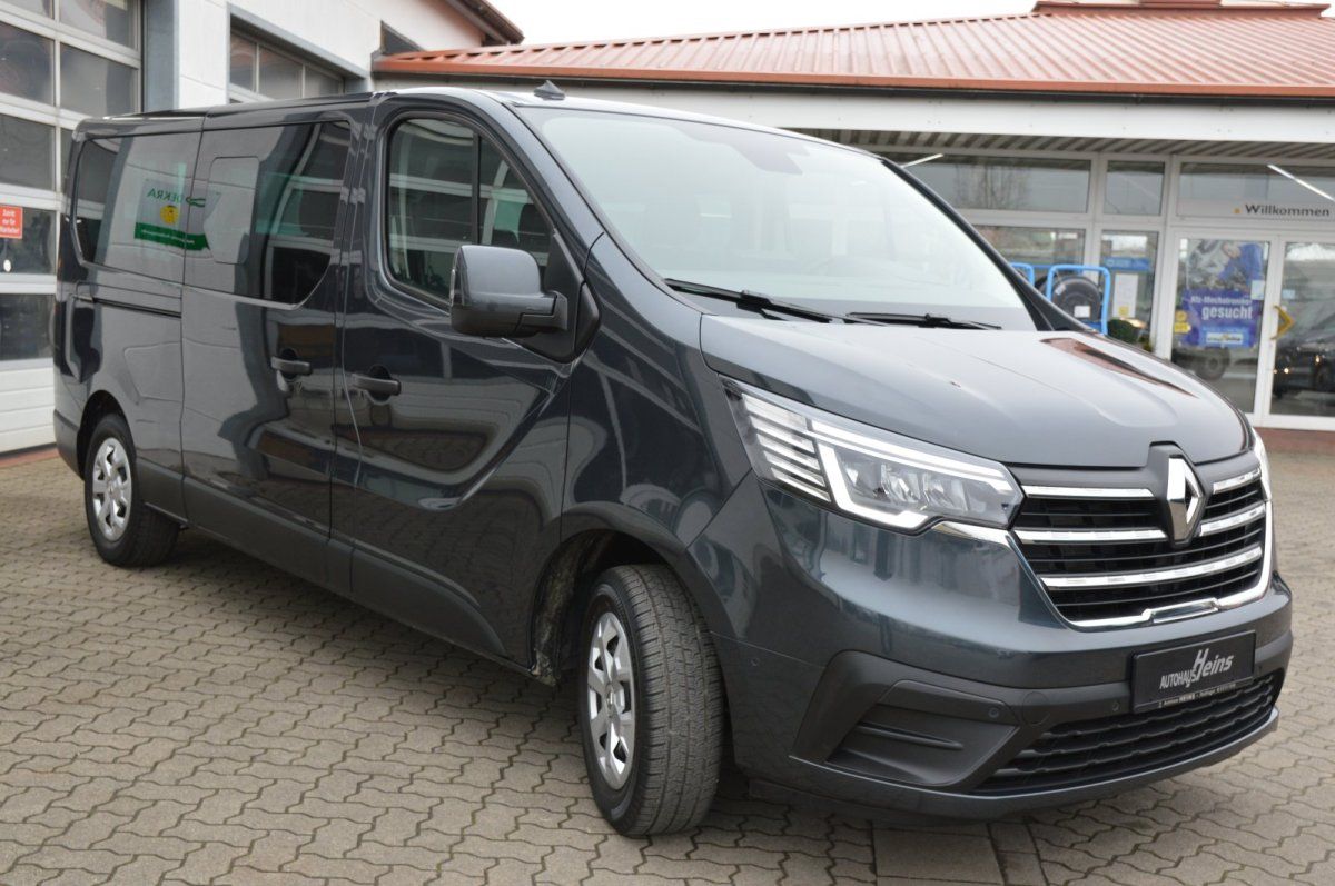 Fahrzeugabbildung Renault Trafic Combi   L2H1 3,0t 9-Sitzer LED Life