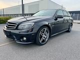 Mercedes-Benz C 63 AMG C 63 T AMG AMG - Mercedes-Benz 63 AMG aus dem Jahr 2010