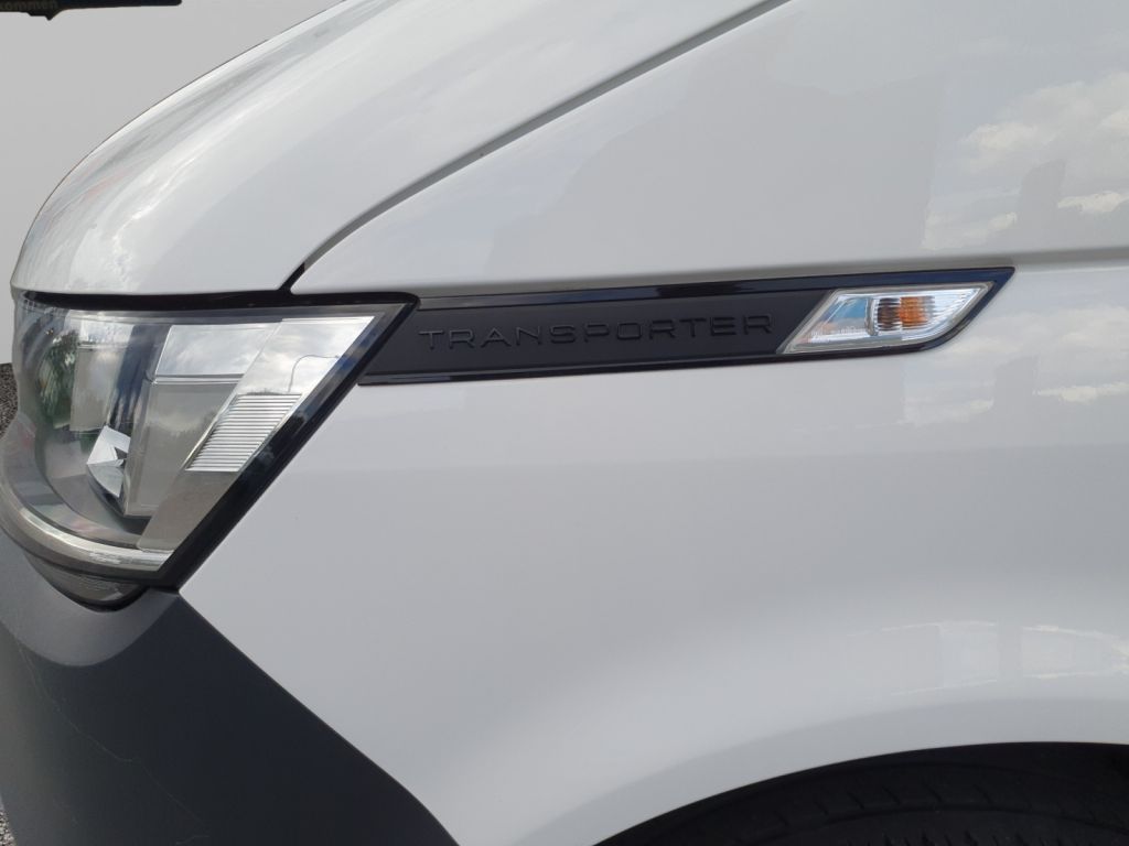Fahrzeugabbildung Volkswagen Transporter T6.1 Kurz EcoProfi Klima Radio RFK