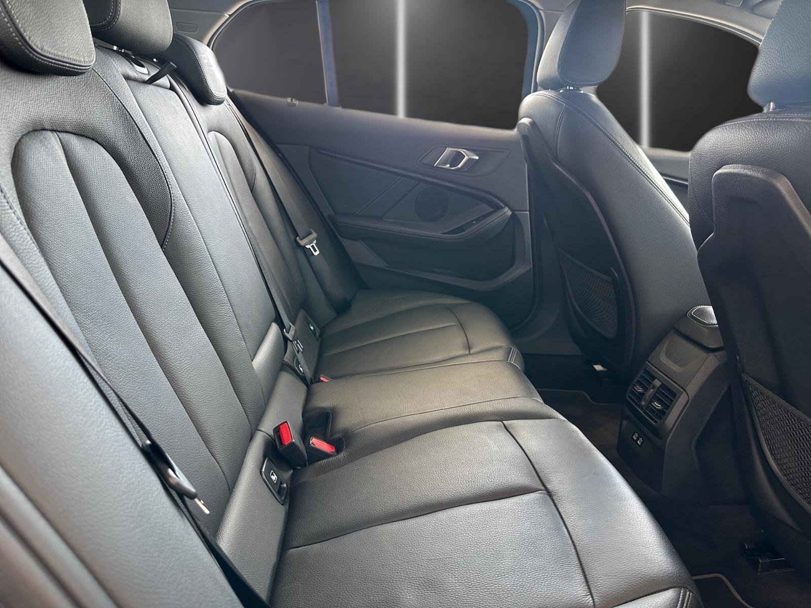 BMW 118i Luxury Line/Tempomat/Navi/259€Finanzierung