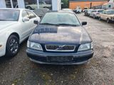 Volvo V40 - Volvo V40 aus 1999