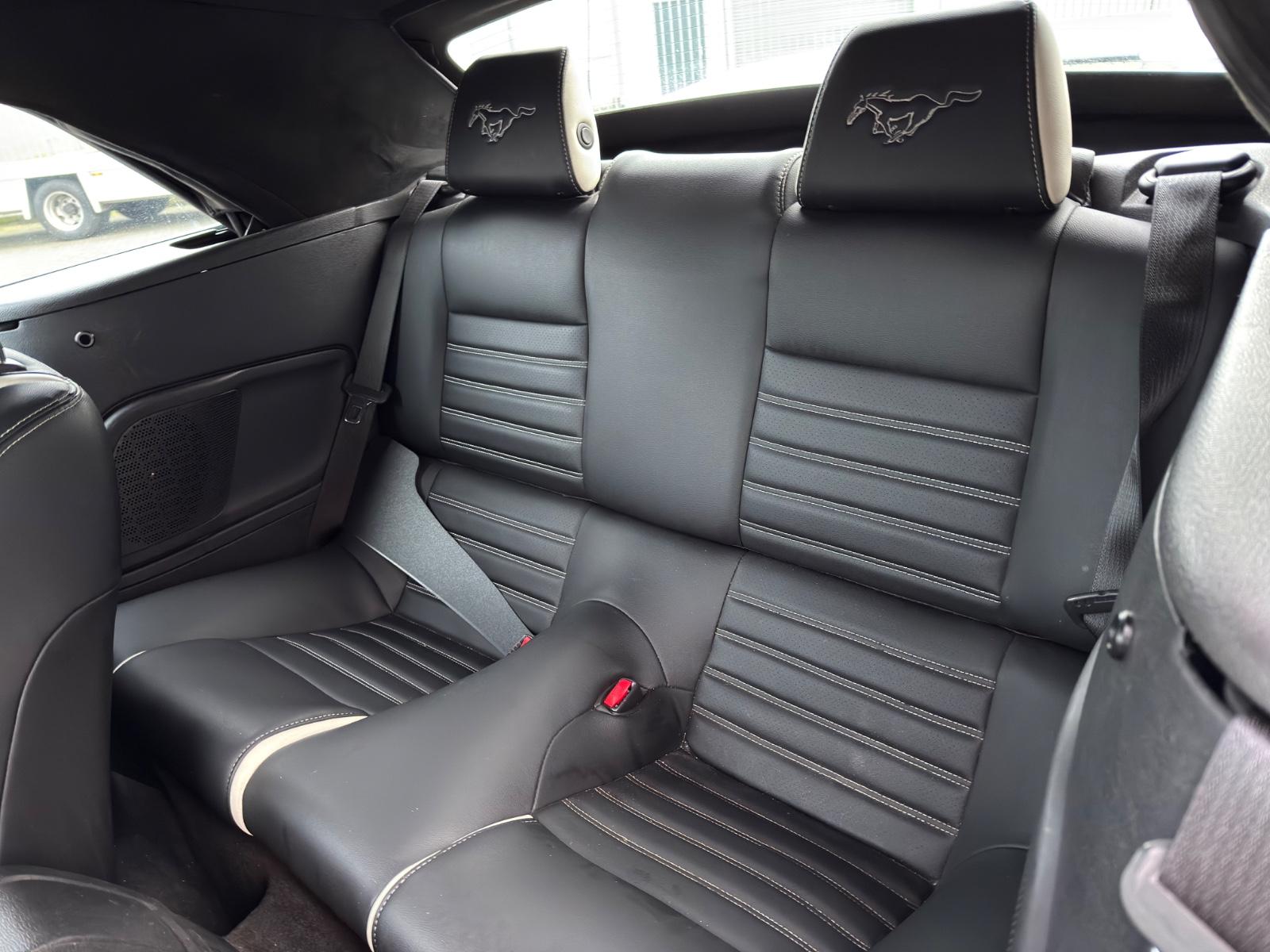 Ford Mustang Cabrio 3.7 V6 *Leder*Xenon*DAB+
