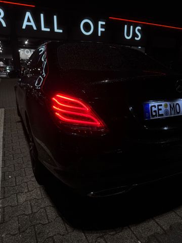 MERCEDES-BENZ C 220 d 4MATIC Autom. -