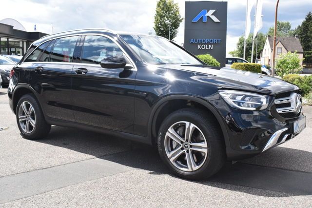 Mercedes-Benz GLC 300 e 4Matic * Navi * LED * Kamera *