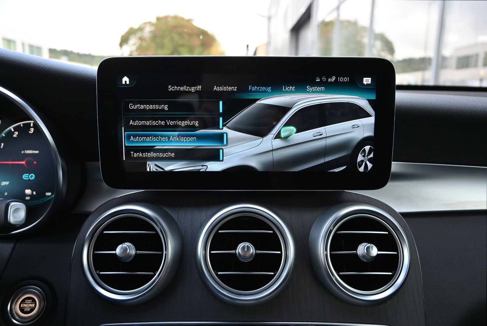 Fahrzeugabbildung Mercedes-Benz GLC 300 de 4MAT. °ACC°AHK°AIRMATIC°HUD°KEYLESS°