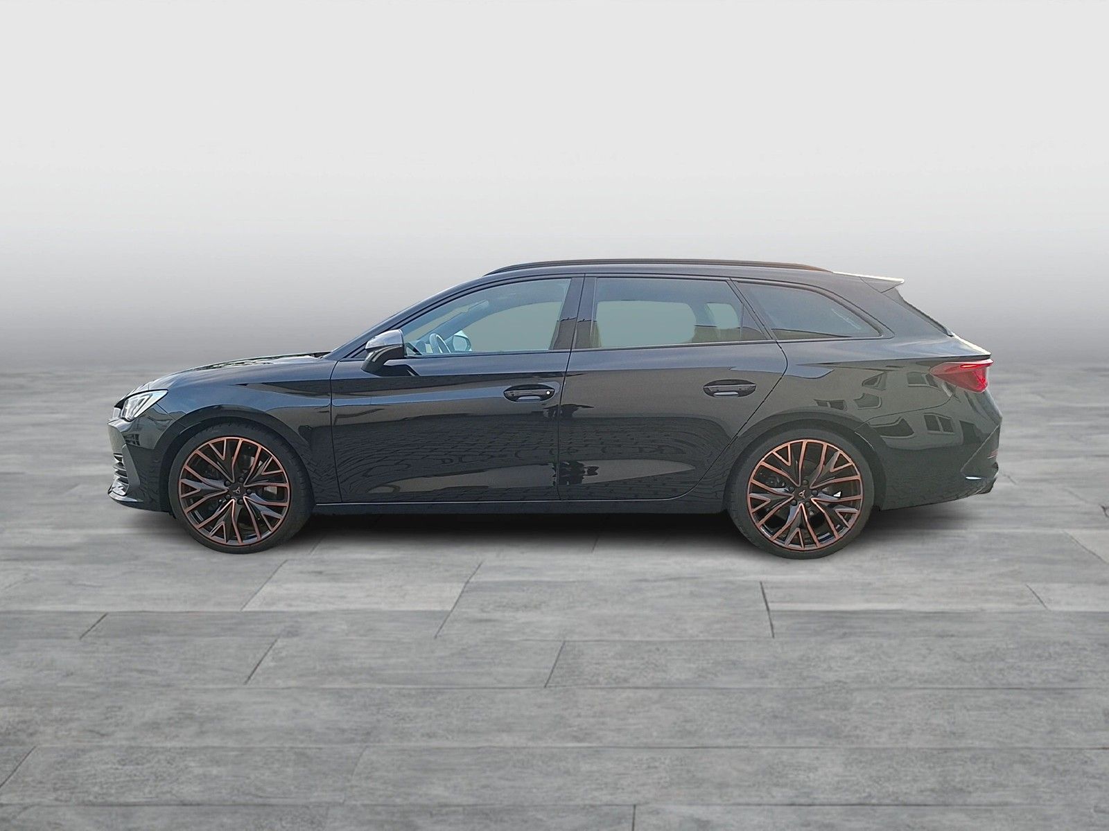 Fahrzeugabbildung CUPRA Leon ST VZ 4Drive DSG LED AHK Navi AID ACC RFK S