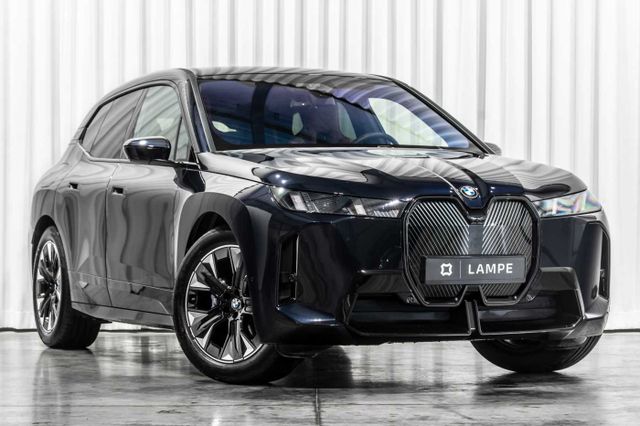 BMW iX xDrive45 M Sport Massage Harman Kardon Trekh 