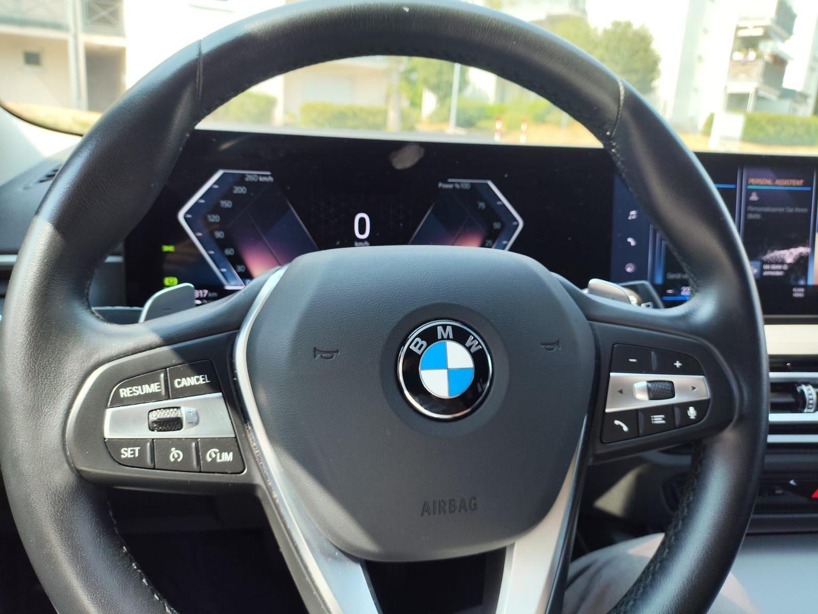 BMW 3 Series i Touring Navi HUD SHZ Totwinkel Kamera, миниатюра 14