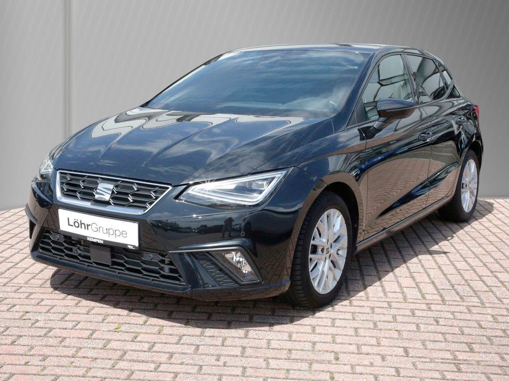 Seat Ibiza 1.5 TSI DSG FR 17" LM NAVI LED RFK ACC SHZ imagem 2