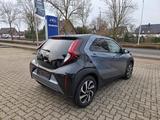 Toyota Aygo (X) 1.0-l-VVT-i Teamplayer - Toyota Aygo (X) SUV