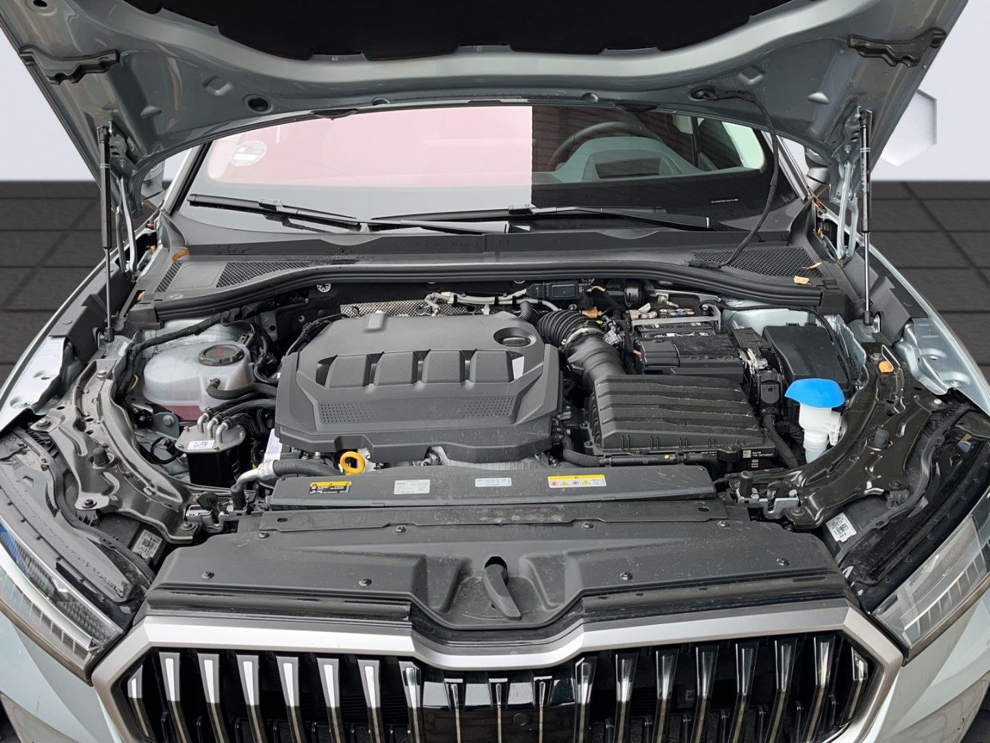 Superb Combi 2.0 TDI 110kW Selection 110 kW 7 Ga