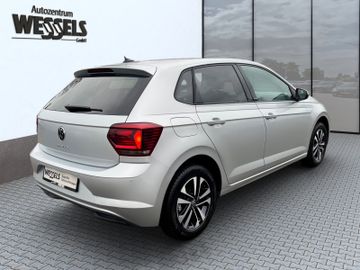 Volkswagen Polo VI United NAVI Active Info-Display