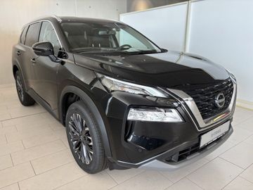 Fotografie des Nissan X-Trail 1.5 VC-T Mild-Hybrid Xtronic N-Connecta
