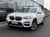 BMW X3 xDrive 30e xLine LED/Navi/Teilleder/STHZ/PDC - BMW X3 xLine mit Hybrid-Antrieb (Benzin/Elektro)