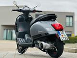 Vespa GTS 300 Super Sport - VESPA GTS SUPER SPORT