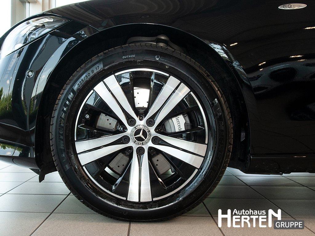 Mercedes-Benz C 300 e+AVANTGARDE+360°+DIGITAL+KEYLESS+DISTR.+
