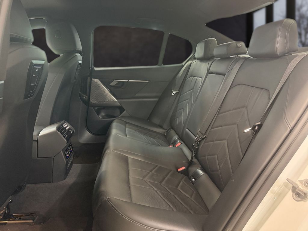 BMW 520 - Bild 17