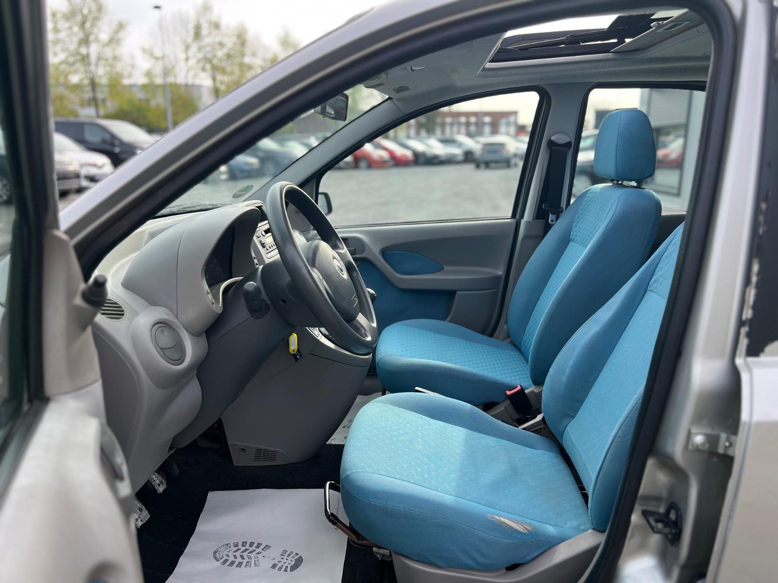 Fiat Panda 1.2 8V Dynamic*PANORAMA*KLIMA*HU/AU NEU*