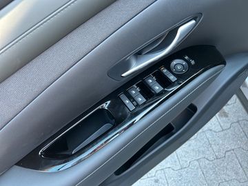 Hyundai TUCSON 1.6 ANNIVERSARY 48V hybrid 2WD *360°*HUD*