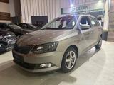 Skoda Fabia Combi Ambition 1.Hand*Automatik* - Skoda Fabia mit Benzin-Antrieb