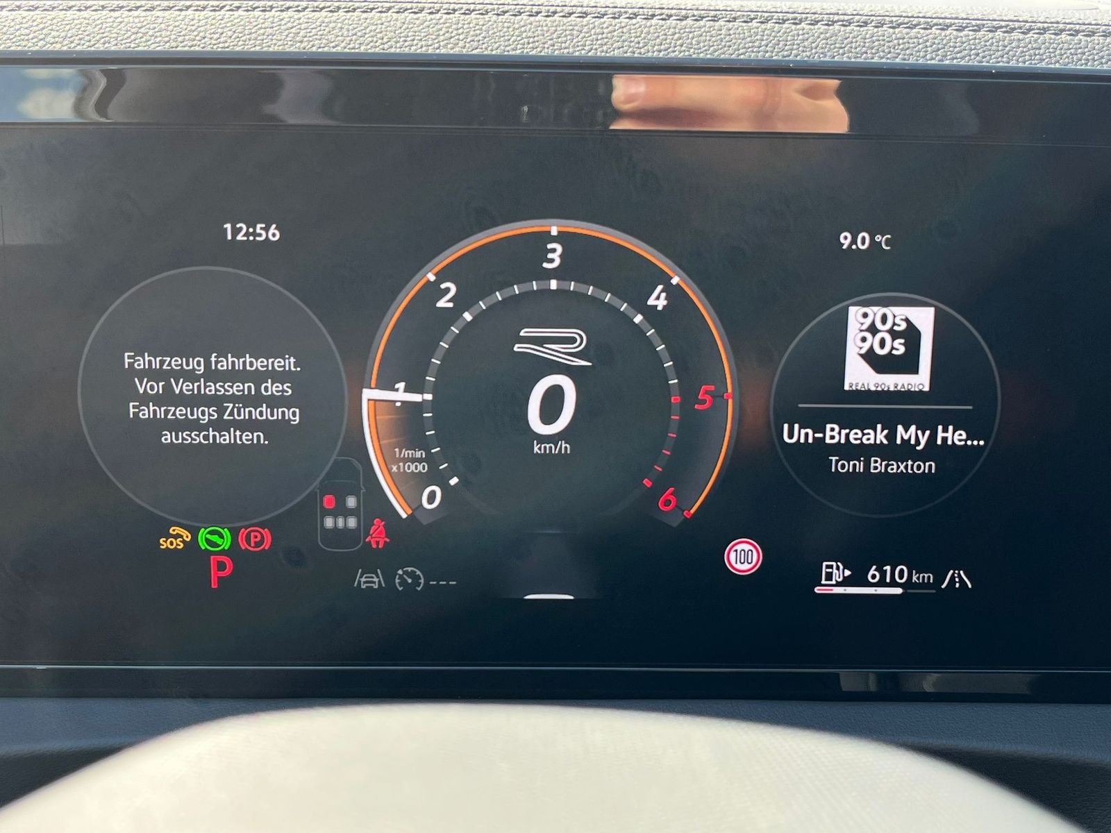 Fahrzeugabbildung Volkswagen Tiguan 2.0 TDI 4M R-Line PANO*H&K*AHK*MATRIX*20"