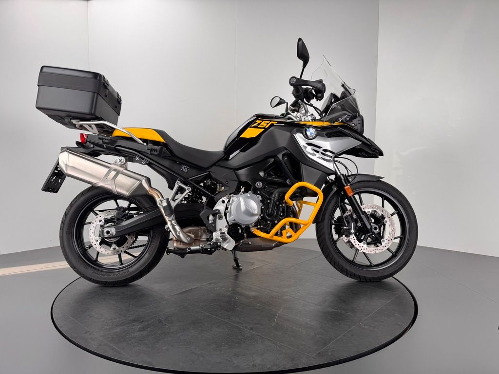 Fahrzeugabbildung BMW F 750 GS  40 Jahre *TOP-ZUSTAND *2900 KM !