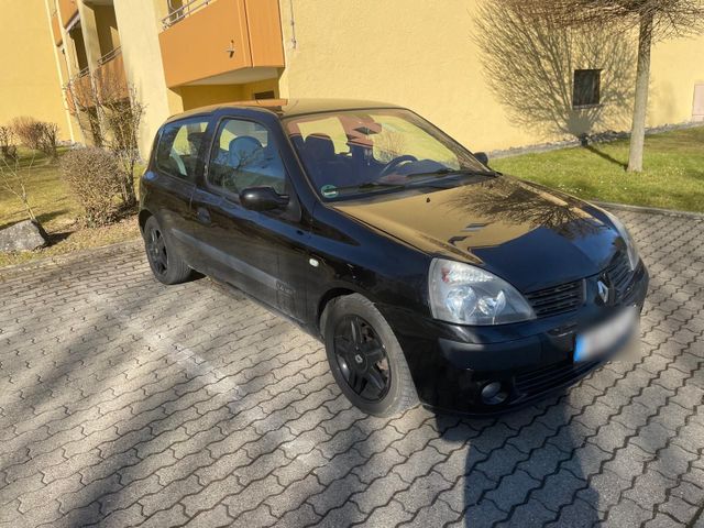 Renault Clio 1.4 16V