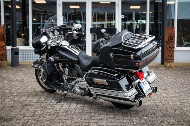 Fahrzeugabbildung Harley-Davidson FLHTCU Ultra Classic Electra Glide JEKILL & HYDE