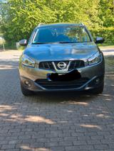 Nissan Qashqai+2 1.6 dCi Diesel, 7-Sitzer, EZ 04 - schwarze Nissan Qashqai+2