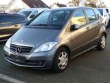 Mercedes-Benz A 160 Aut. | NAVI | BLUETOOTH | SHZ | AHK - Mercedes-Benz A 160 mit Benzin-Antrieb: Automatik