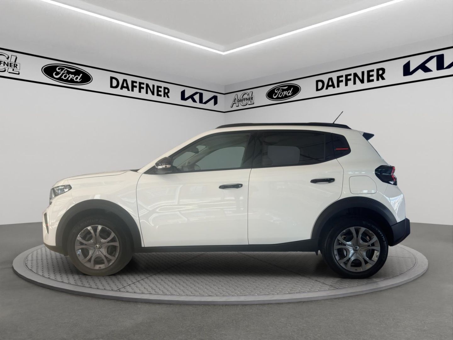 Fahrzeugabbildung Citroën C3 Turbo 100 MAX HUD Navi Soundsystem LED Apple
