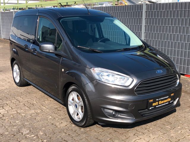 Ford Tourneo Courier 1.0 Trend